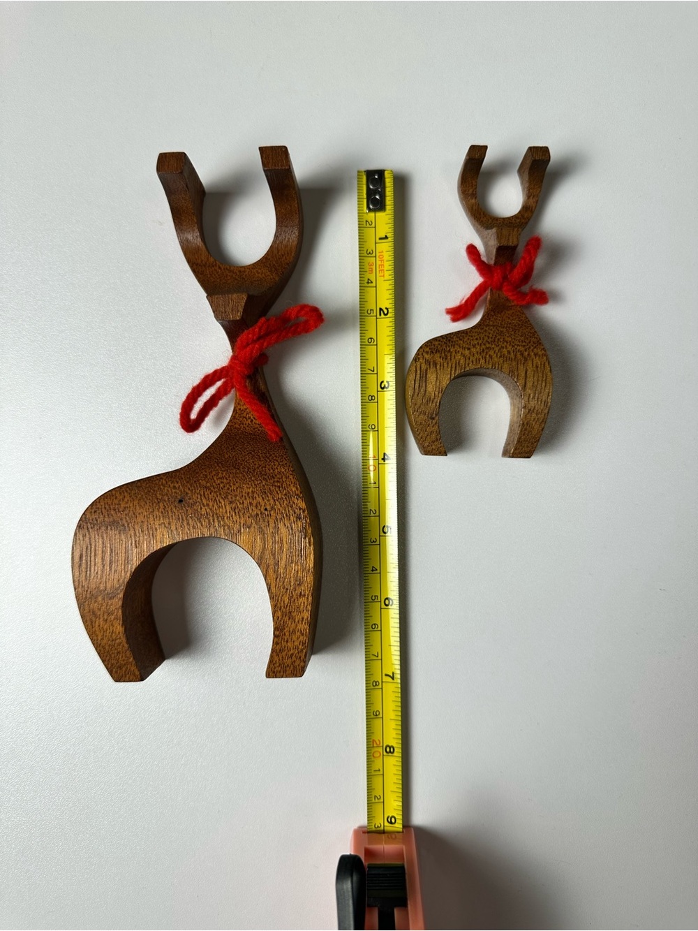 Vintage MCM Scandinavian/Danish-style Wooden Reindeer Mother & Fawn Figurine Set - Picture 10 of 13